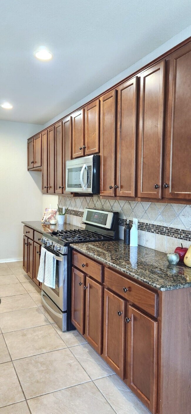 Building Photo - 13919 Bellows Gate Ct