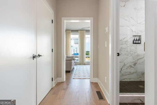 Building Photo - 699 Vidalia Ln