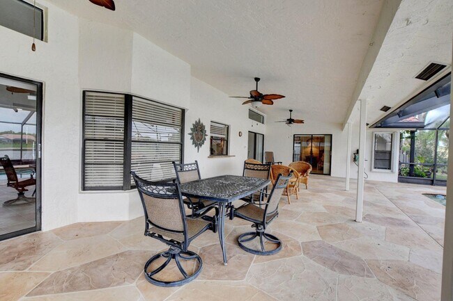 Building Photo - 11511 Island Lakes Ln