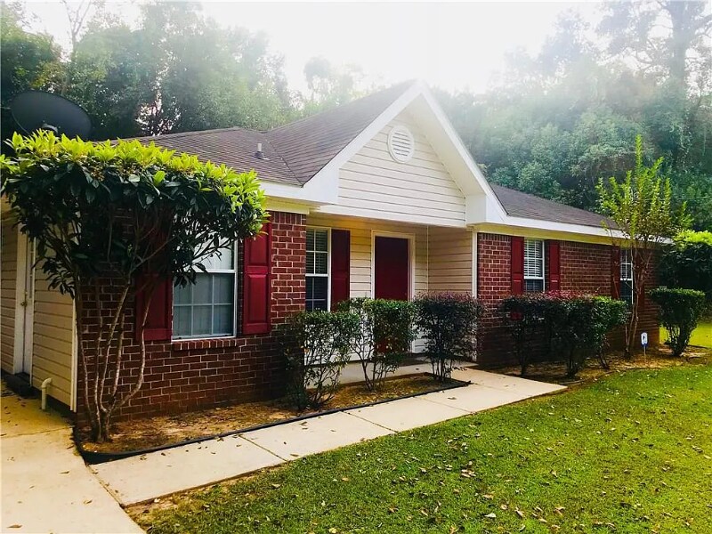 Building Photo - 2647 Weems Dr