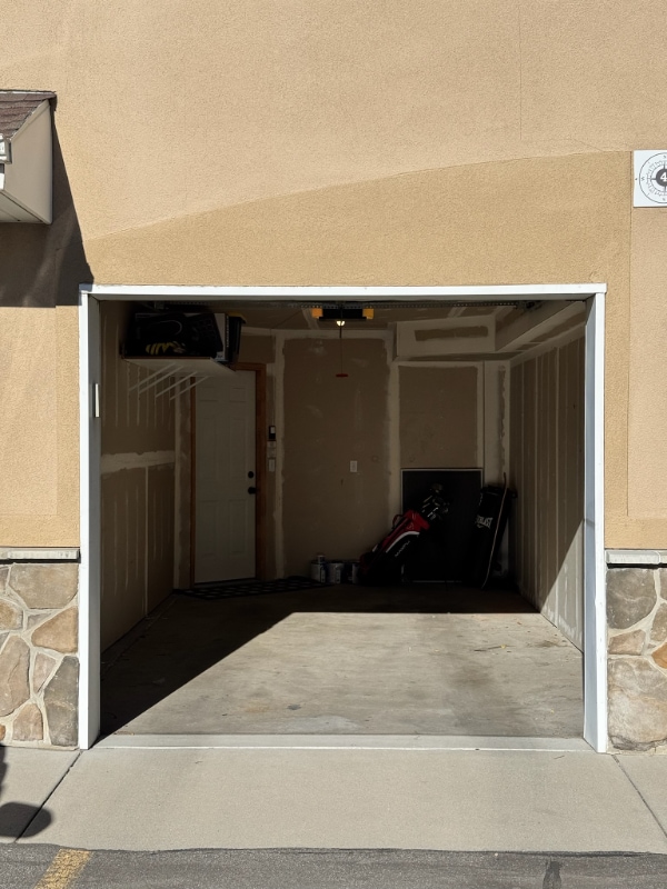 Building Photo - 1586 W Compass Pt Ln