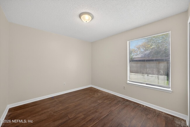 Building Photo - 13142 Annandale Dr S