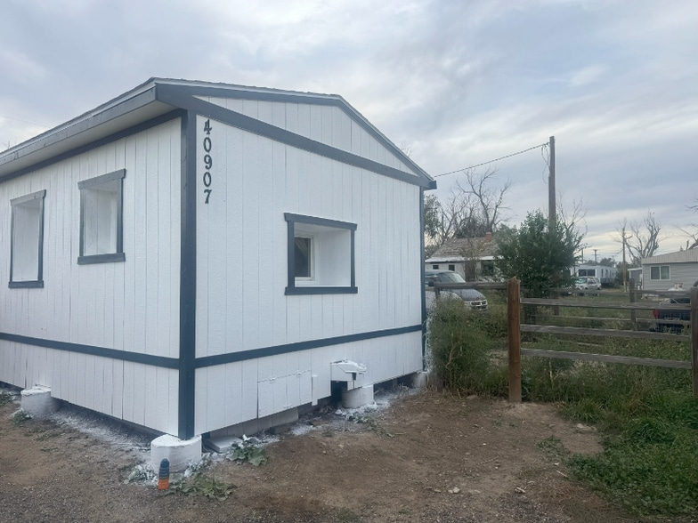 Building Photo - 40907 2nd St
