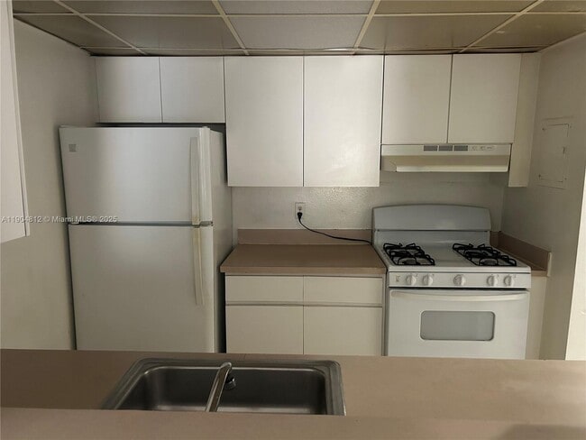 Building Photo - 18101 NW 68th Ave