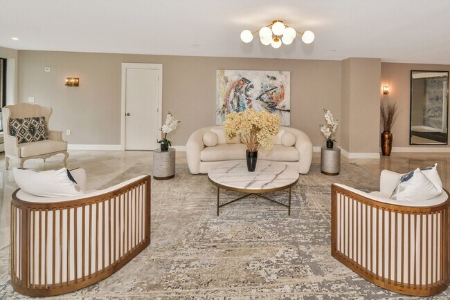 Building Photo - 125 Coolidge Ave