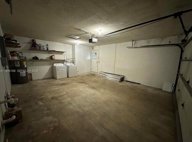 Building Photo - 9330 SW 170th St