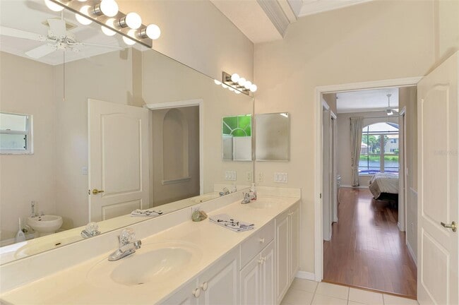 Building Photo - 4957 Sabal Lake Cir