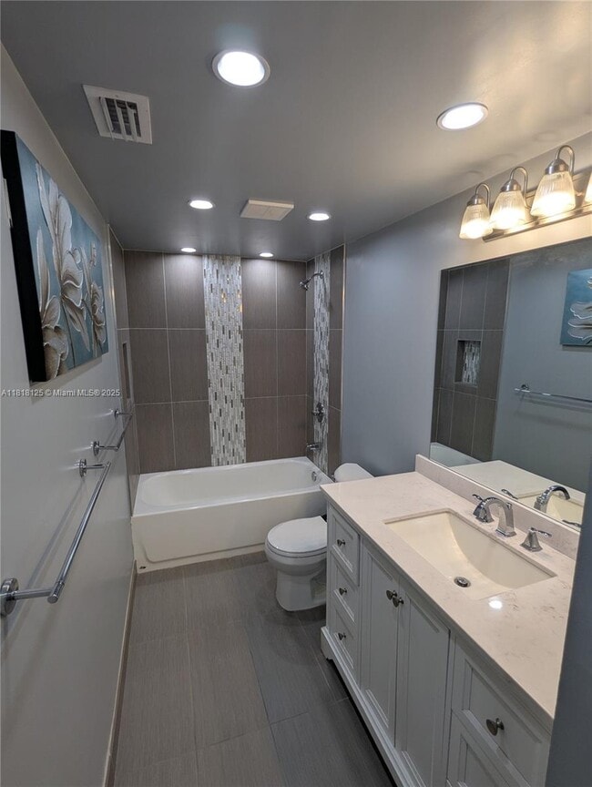 Building Photo - 5825 Swordfish Ct