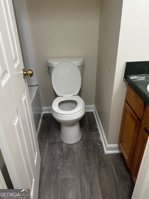 Building Photo - 5675 Hampton Ct