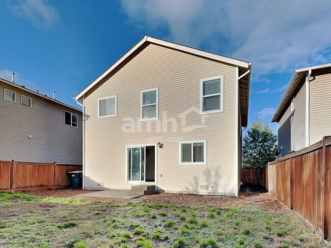 Building Photo - 10032 Terra Court Southeast