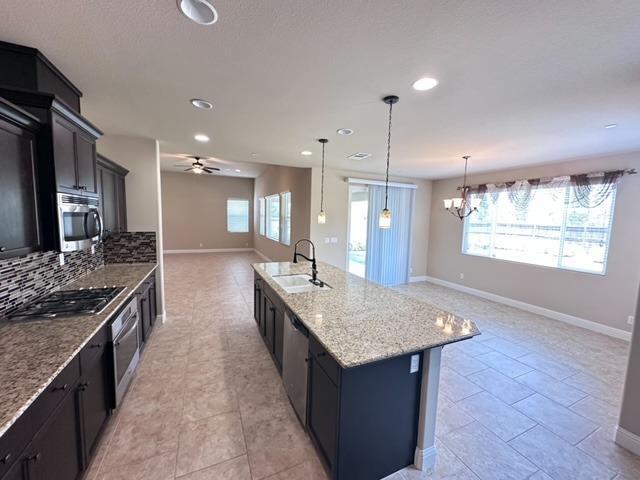Building Photo - 4203 Chesa Ln