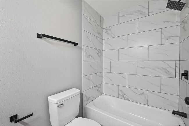 Building Photo - 3238 E Rangecrest Pl