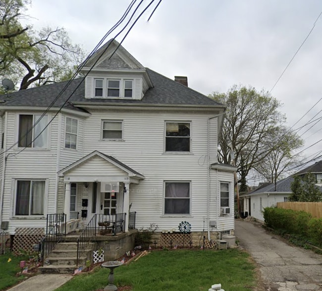 Building Photo - Welcome Home to Your Charming 1-Bedroom Apartment in Troy!