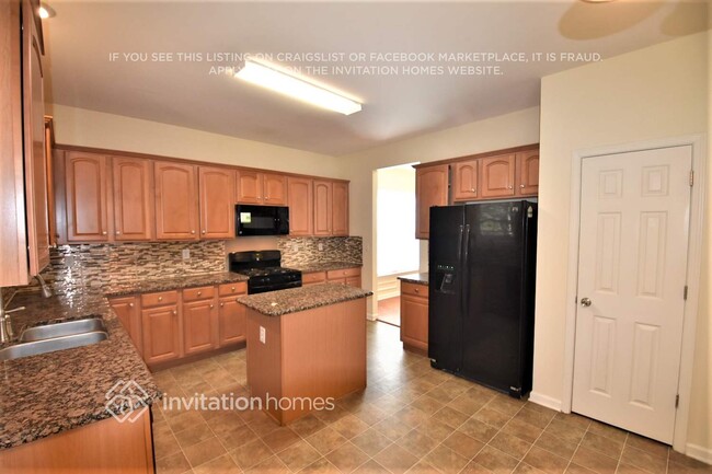 Building Photo - 3411 Crutchfield Pl