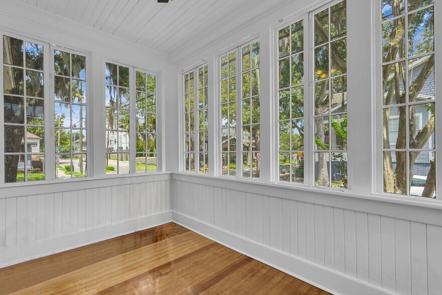 Downstairs Sunroom (great for office/playroom) - 537 E 40th St