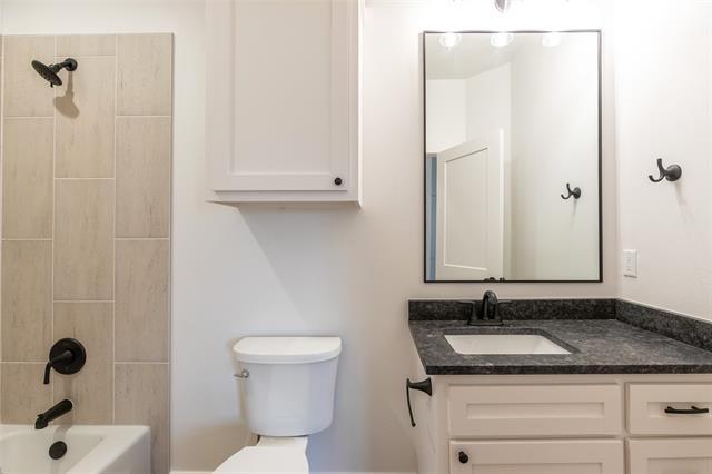 Building Photo - 8009 Sawdust Trl