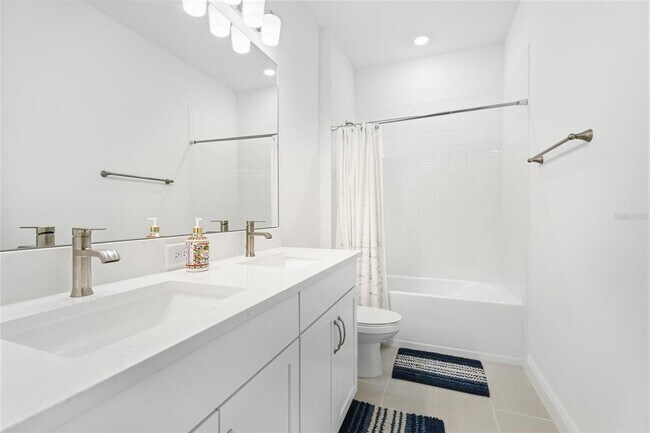Building Photo - 17143 Savory Mist Cir