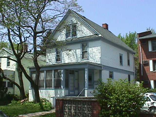 Primary Photo - 532 W Wilson St