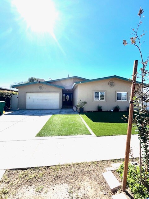 Building Photo - 3665 Argonne St