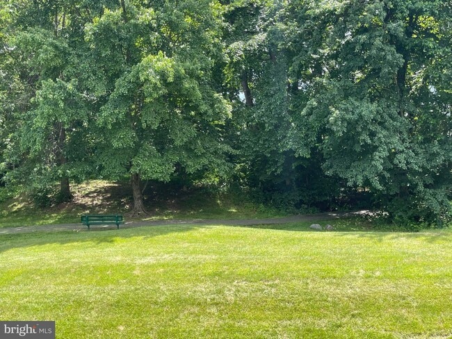 Building Photo - 5847 Rockdale Ct