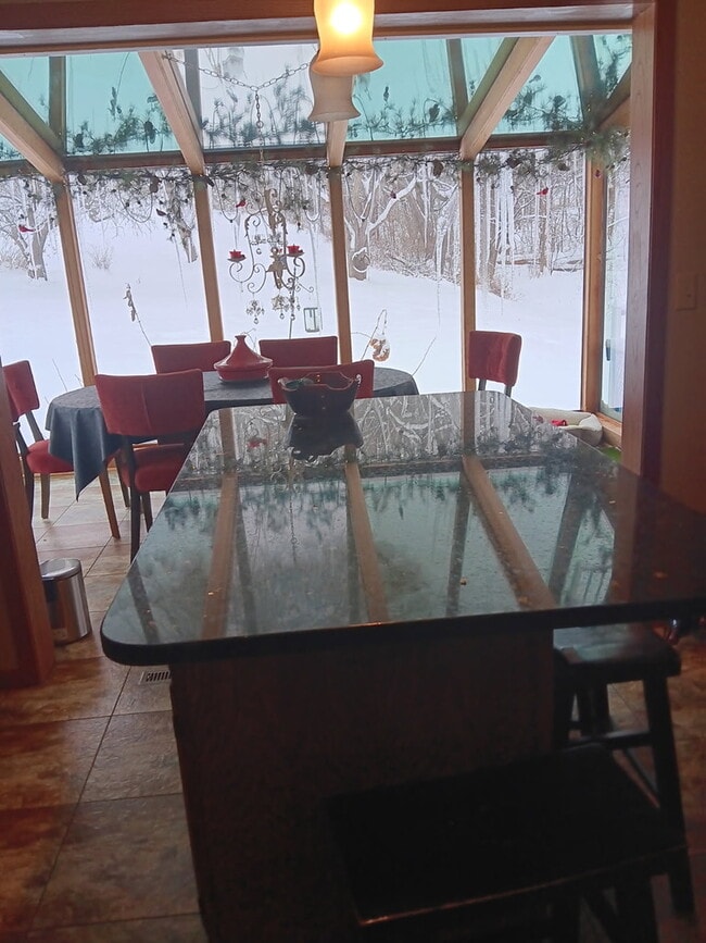 Building Photo - 14242 Hein Ln