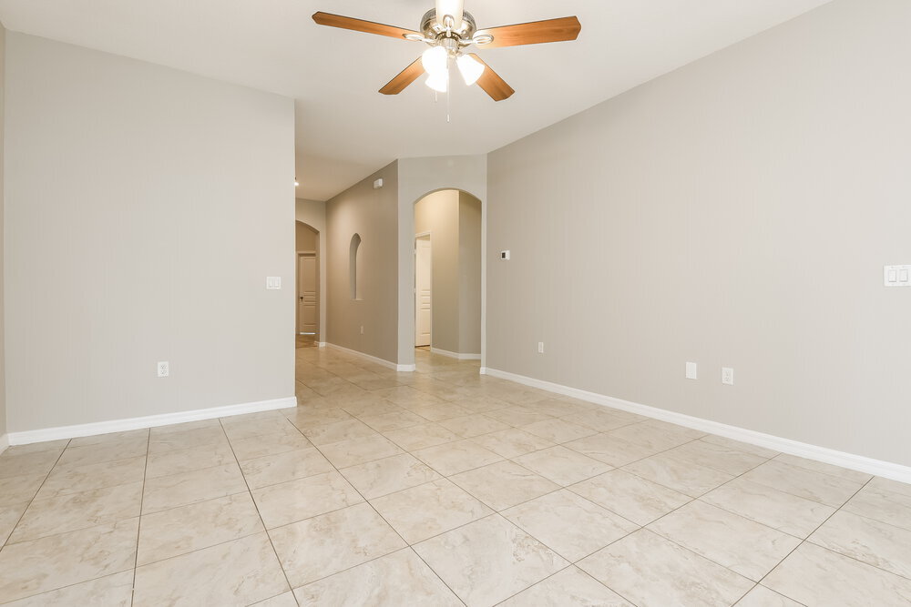 Building Photo - 2914 Vista Ct