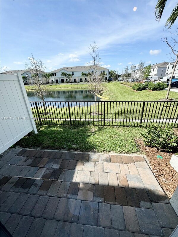 Building Photo - 891 NW 3rd St