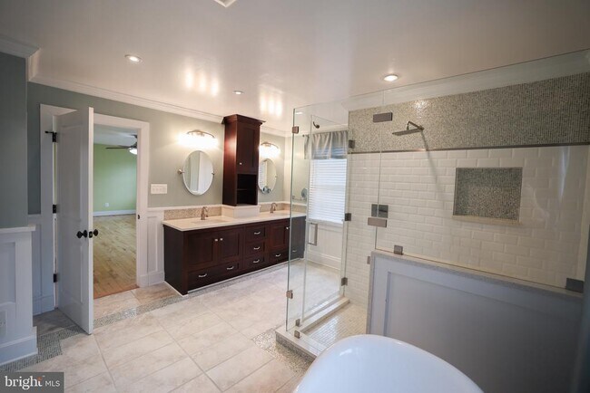 Building Photo - 13601 Old Chatwood Pl