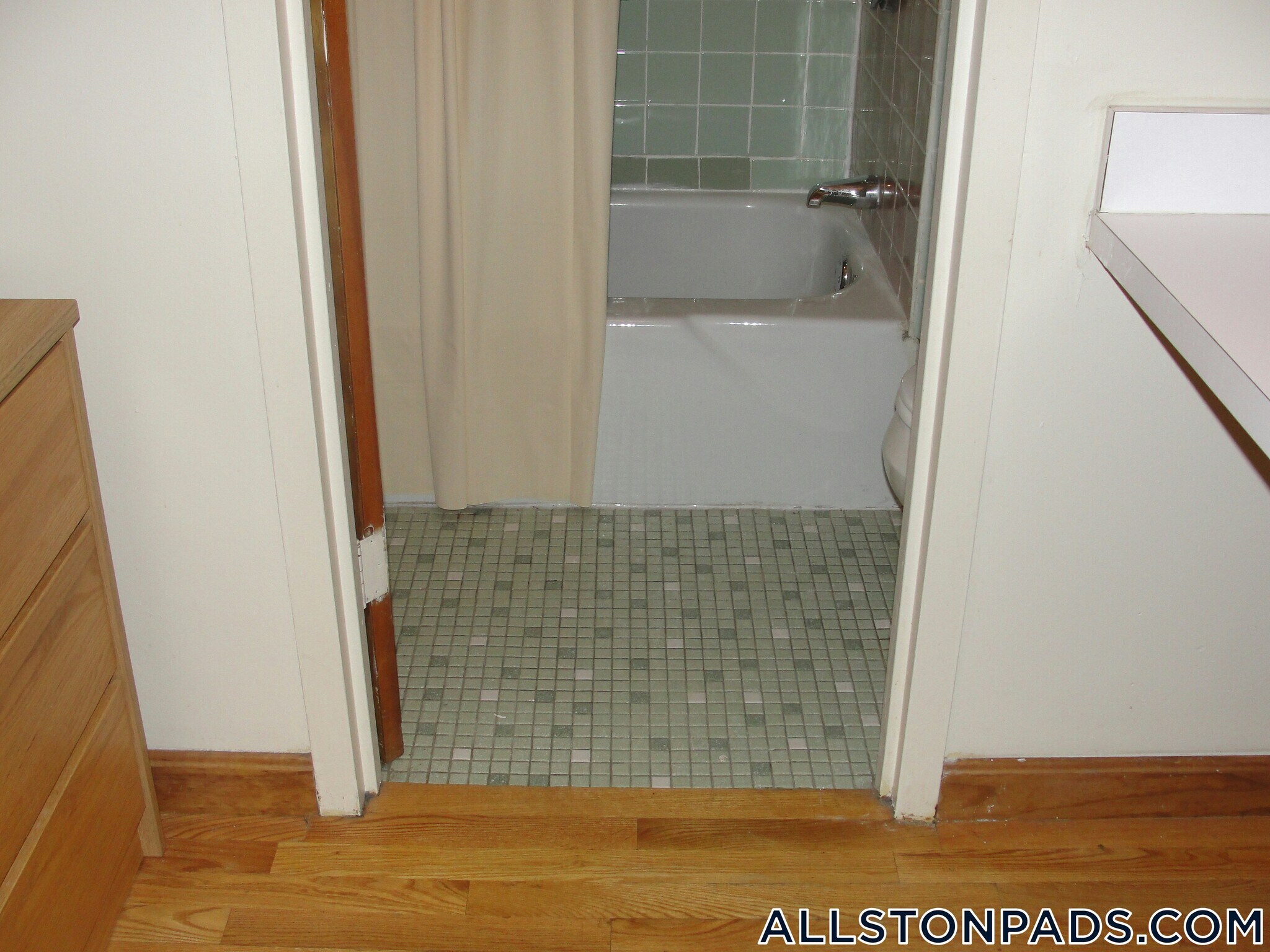 Building Photo - 1110 Commonwealth Ave