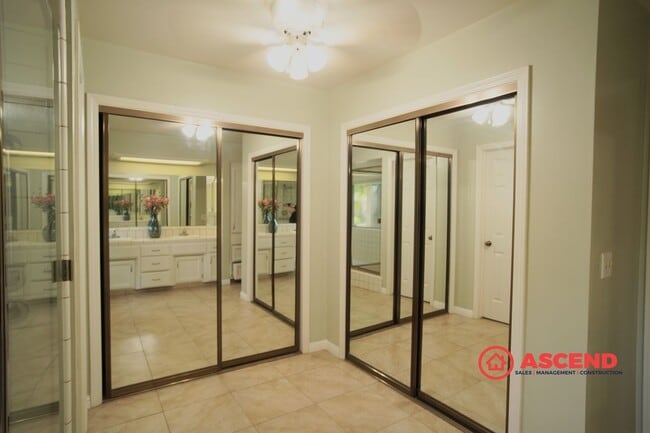 Building Photo - Beautiful Home Located In Rosedale Area!