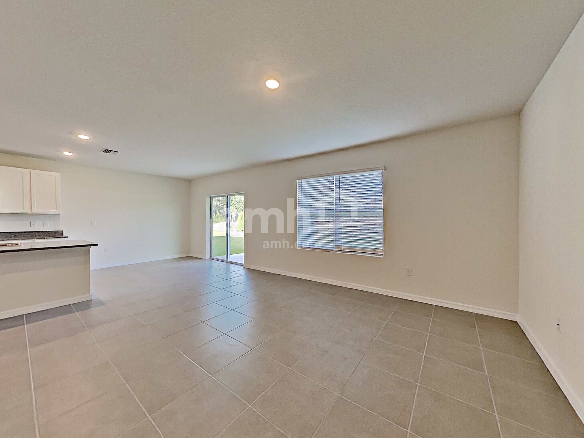 Building Photo - 2840 Greenleaf Ter