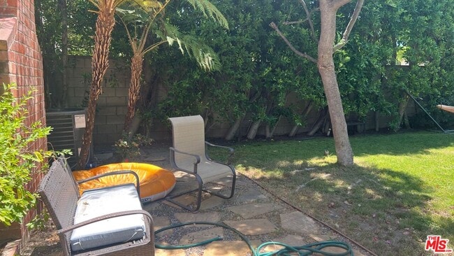 Building Photo - 5039 Rubio Ave