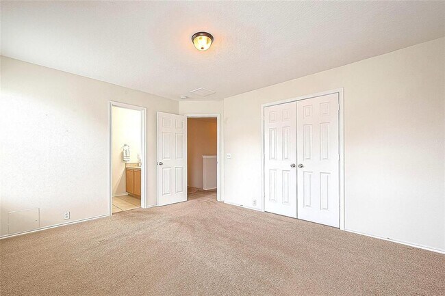 Building Photo - 3422 Glenmore Meadow Dr