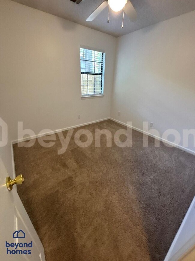 Building Photo - Beautiful 3 Bed 2 Bath home for Rent in Sherwood - Looking for You!