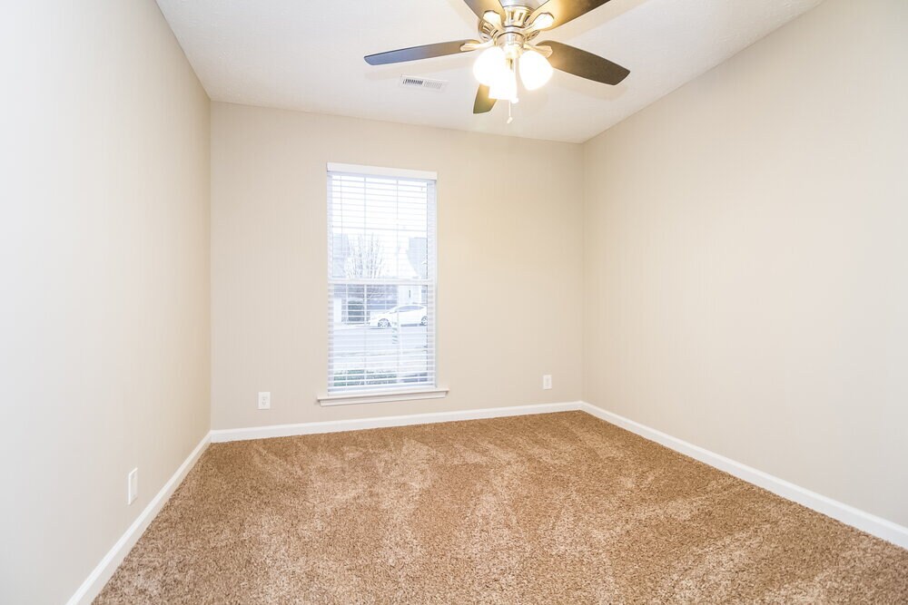 Building Photo - 7128 Legacy Dr
