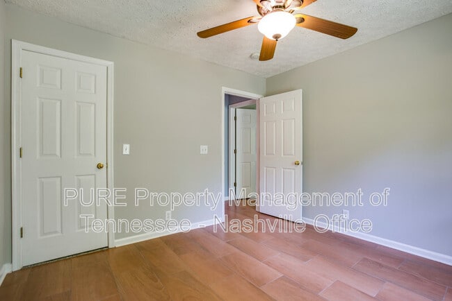 Building Photo - 1345 Bell Rd