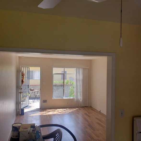 Building Photo - 328 Allen Ave