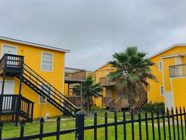 Building Photo - 2711 Avenue K