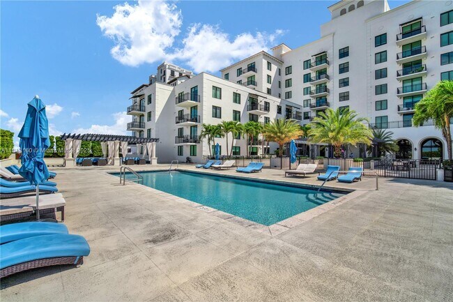 Building Photo - 1300 Ponce de Leon Blvd