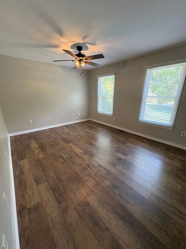 Building Photo - Lovely 3 Bedroom 2 Bath Home in Easley!! H...