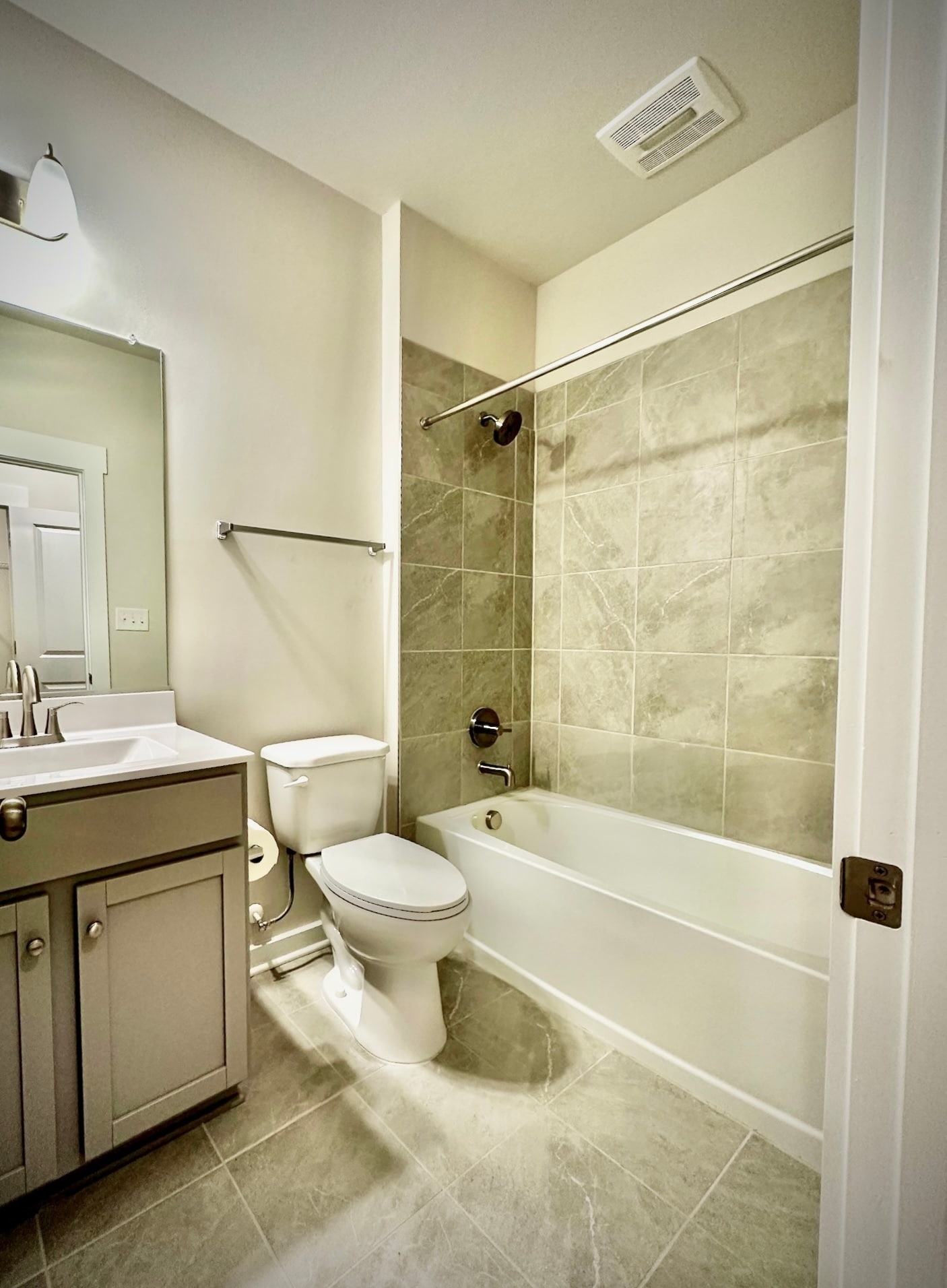Bathroom #4 - 3446 Carlton St