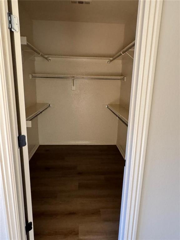 Building Photo - 938 Kensington Dr