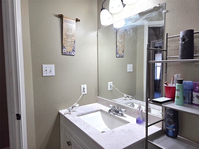 Building Photo - 19031 Golden Heath Ln