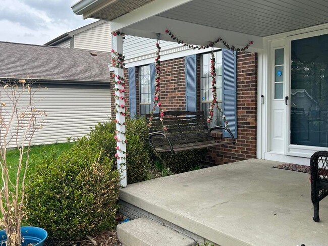 Building Photo - 2125 Scottingham Dr