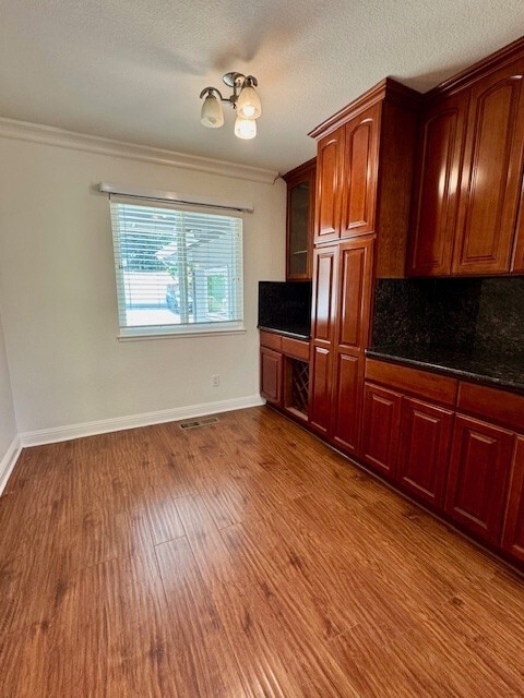 Building Photo - 730 San Andreas Ct