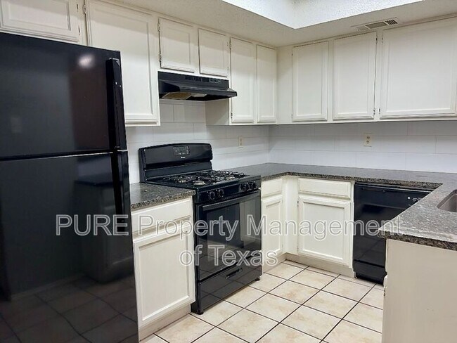 Building Photo - 7809 Topawa Cove