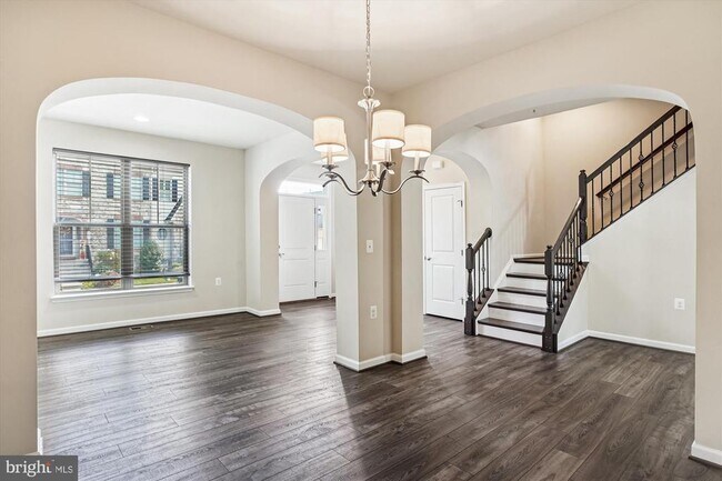 Building Photo - 3038 Jacobs Garden Ln