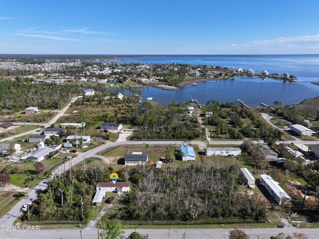 Building Photo - 1433 S Kimbrel Ave