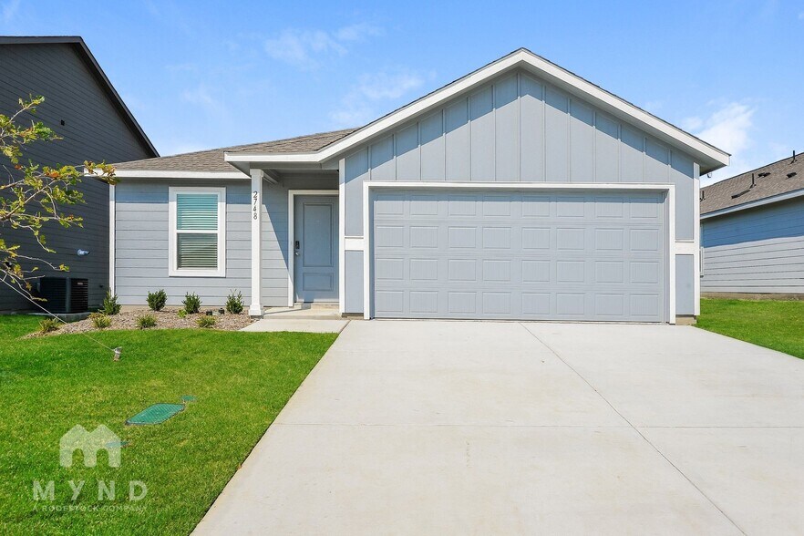 Primary Photo - 2748 Mistwood Dr