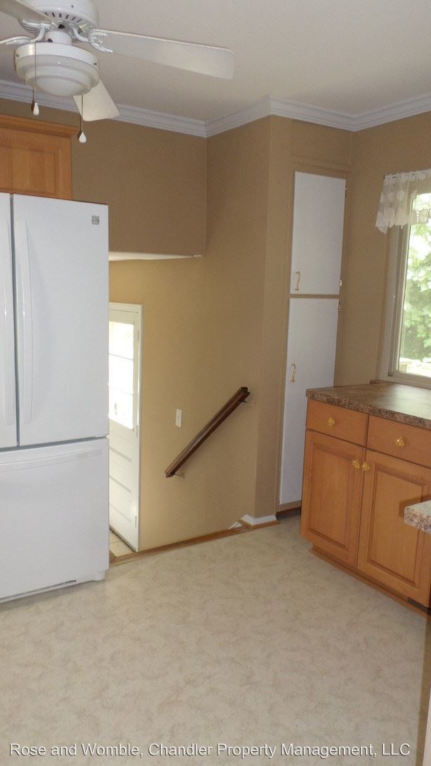 Building Photo - 3 br, 2 bath House - 432 W. Farmington Road^^